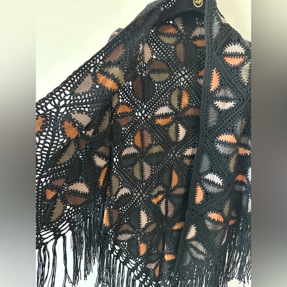 Rare Multicolor Genuine Leather Patchwork Crochet Fringe Cape O/S - Picture 6 of 8